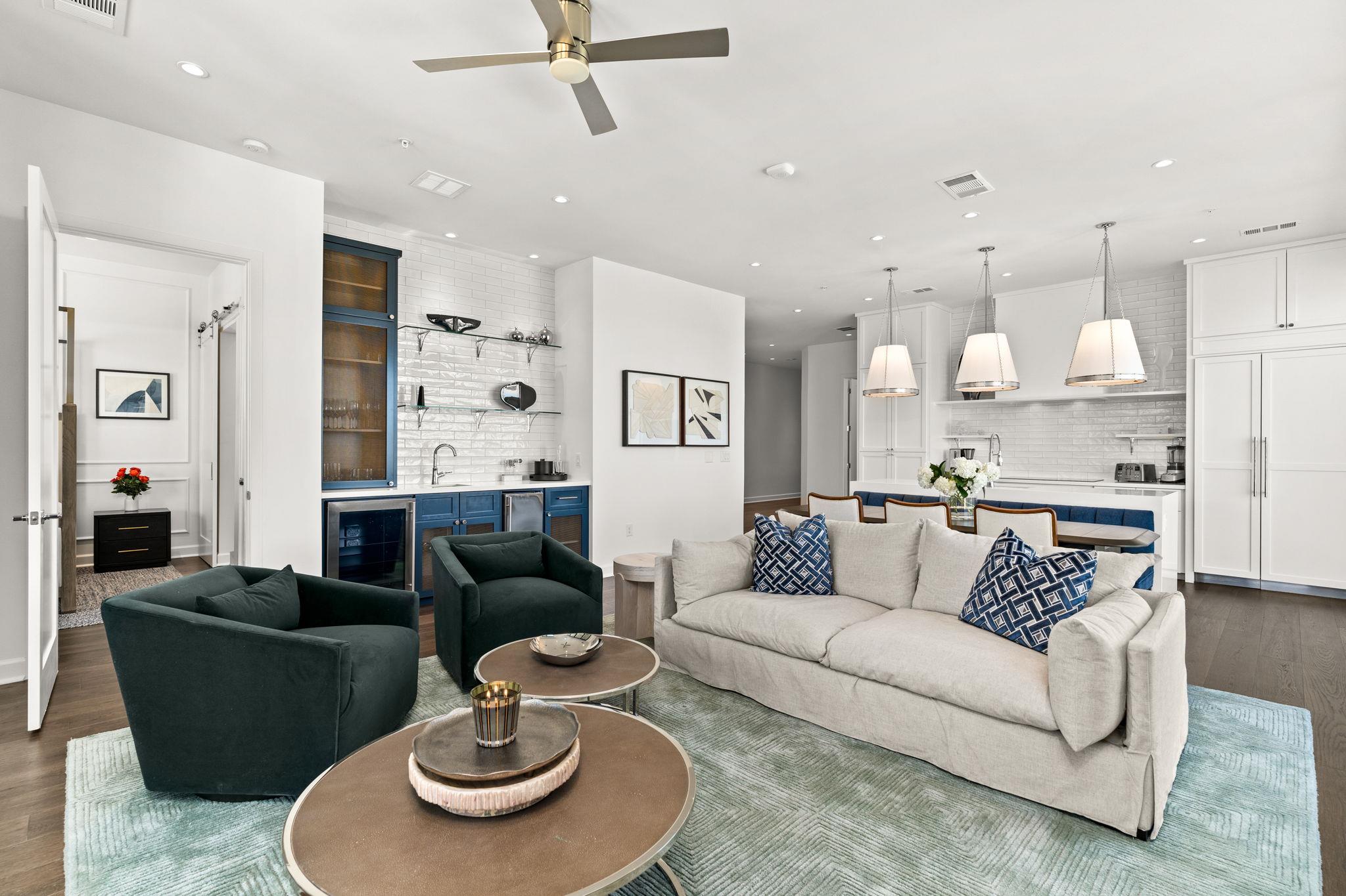 84 Island DR 9501
