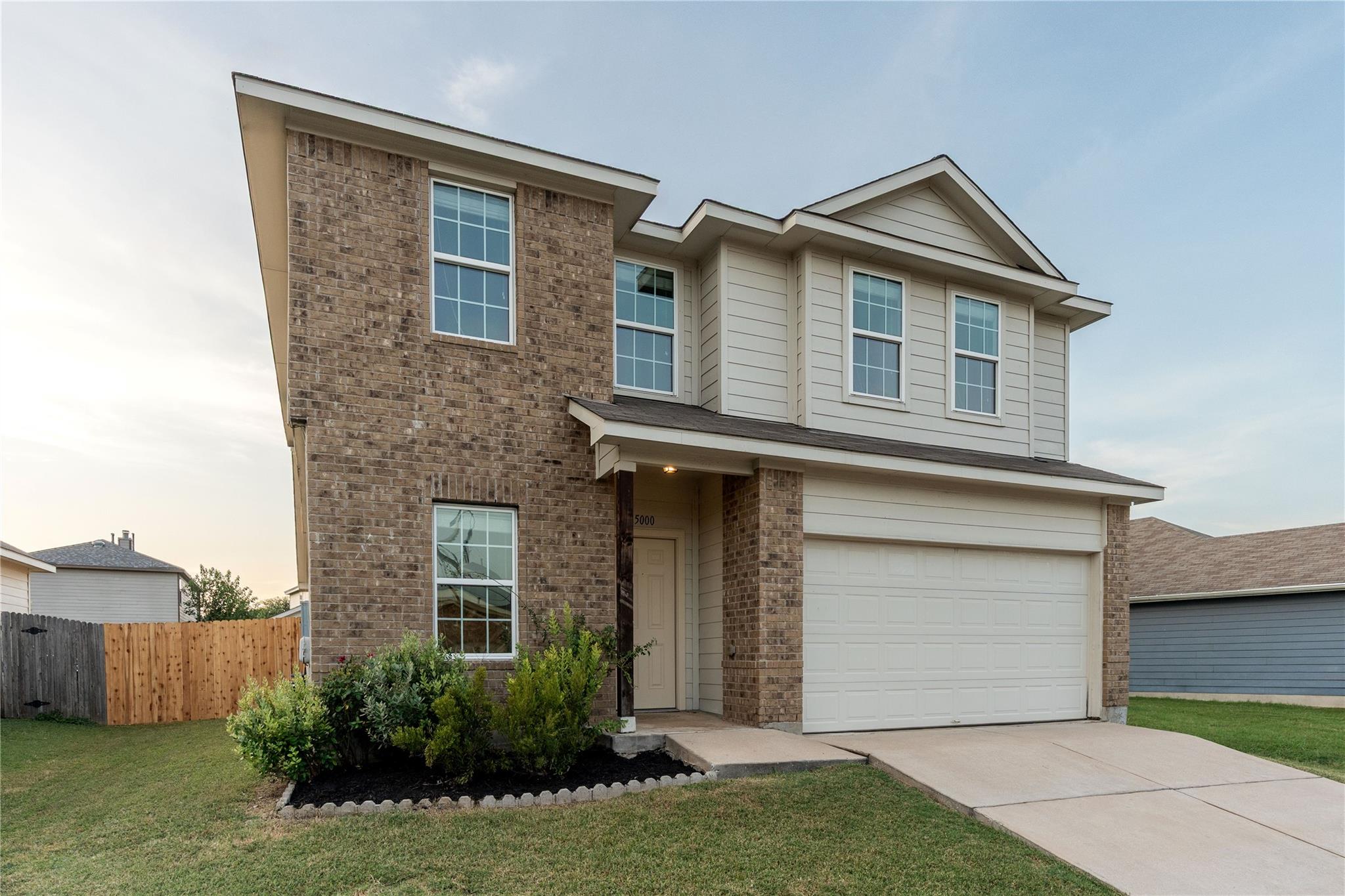 5000 Lexington Meadow LN