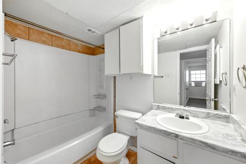 Tiny photo for 2401 Leon ST #306, Austin, TX 78705 (MLS # 8136594)