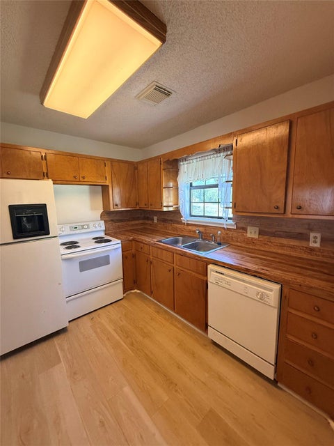 Tiny photo for 23709 NE Circle DR, Marble Falls, TX 78654 (MLS # 1648886)
