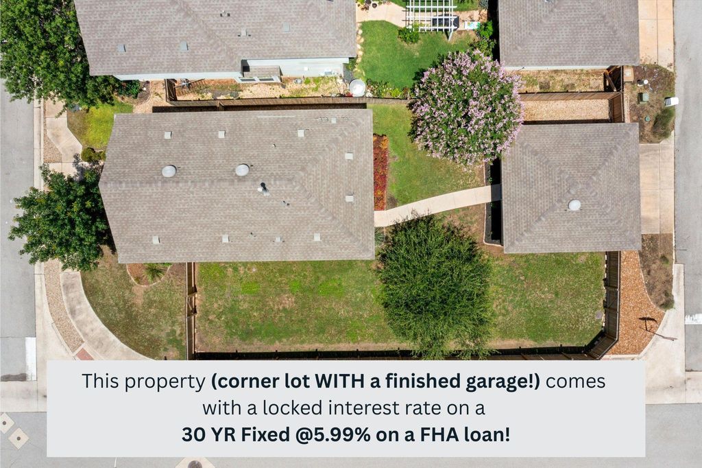 Photo of 102 Wainscot Oak WAY, San Marcos, TX 78666 (MLS # 7209598)