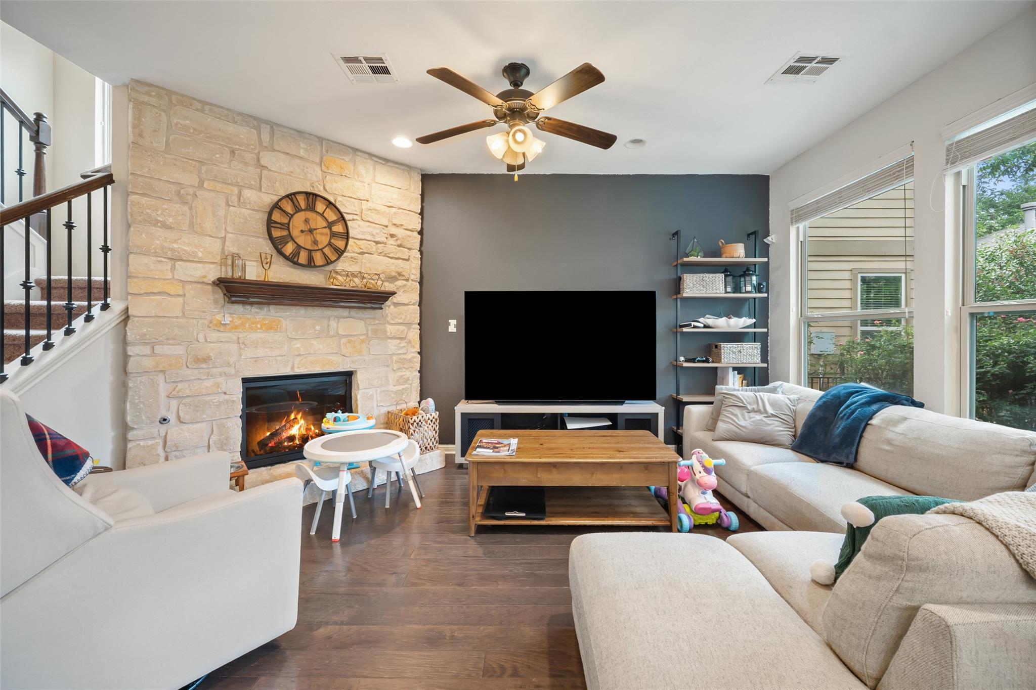 10904 Vetters CT 419