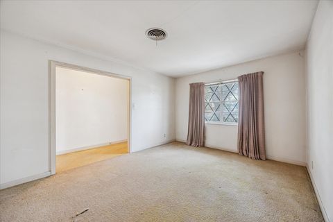 Tiny photo for 11515 Oak TRL, Austin, TX 78753 (MLS # 6610237)