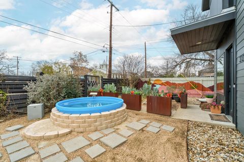 Photo of 3311 Pennsylvania Ave #A, Austin, TX 78721 (MLS # 3016371)