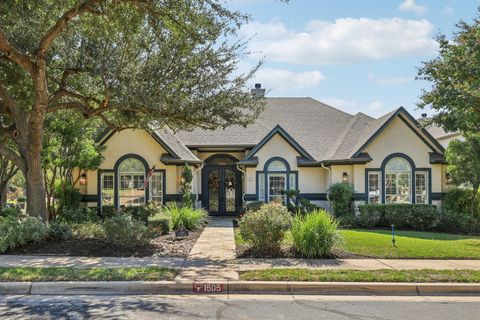 Photo of 1505 Lake Forest CV, Round Rock, TX 78665 (MLS # 5050718)