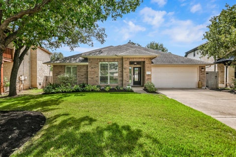 Photo of 11109 Cap Stone DR S, Austin, TX 78739 (MLS # 2211797)