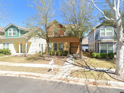 626 Mcgarity Kyle TX 78640