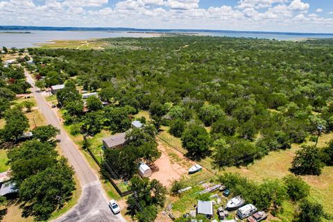 636 South ST Tow TX 78672