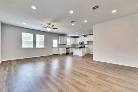 Tiny photo for 11109 Sentinel DR, Austin, TX 78747 (MLS # 1800507)