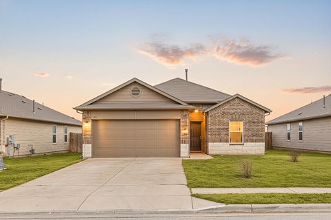 Photo of 152 Cibolo Creek DR, Kyle, TX 78640 (MLS # 4592487)