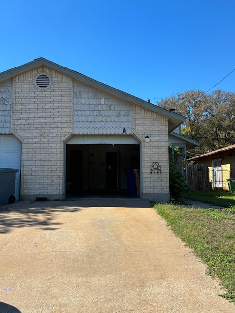 Photo of 7208 Lilac LN #A, Austin, TX 78745 (MLS # 5246770)