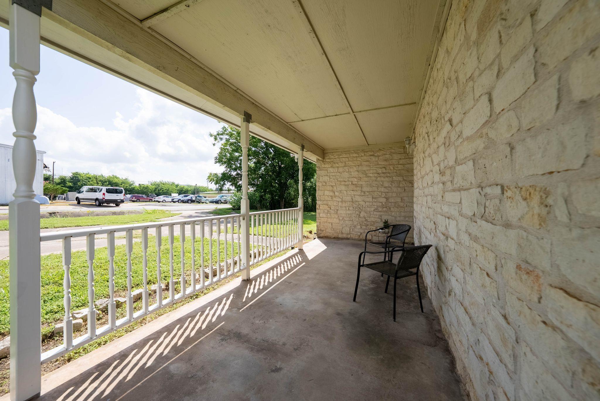 1717 NW Fleischer DR NW