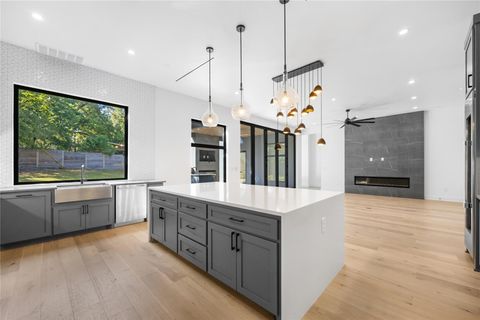 Tiny photo for 2905 Westhill DR, Austin, TX 78704 (MLS # 2196210)