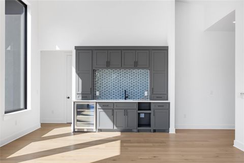 Tiny photo for 2905 Westhill DR, Austin, TX 78704 (MLS # 2196210)