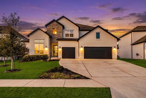 2217 Sondrio BND Leander TX 78641