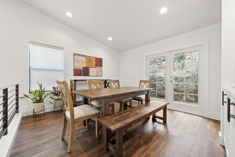 Tiny photo for 811 Rutherford PL, Austin, TX 78704 (MLS # 5602045)