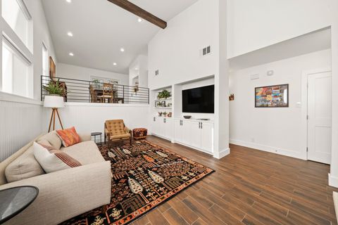 Tiny photo for 811 Rutherford PL, Austin, TX 78704 (MLS # 5602045)