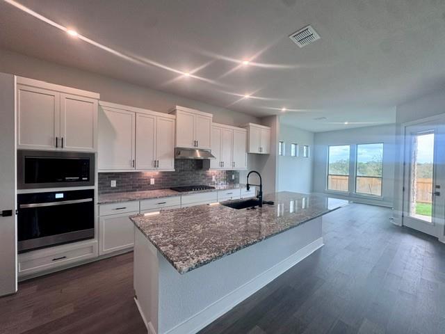 272 Terlingua DR