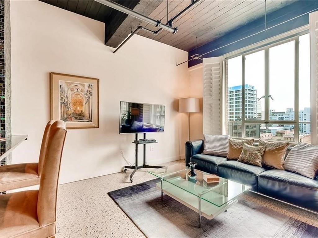 710 Colorado ST 7E