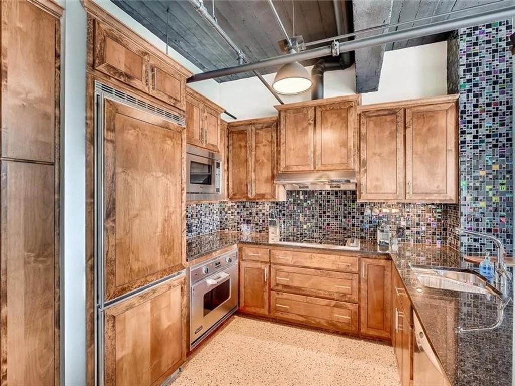 710 Colorado ST 7E