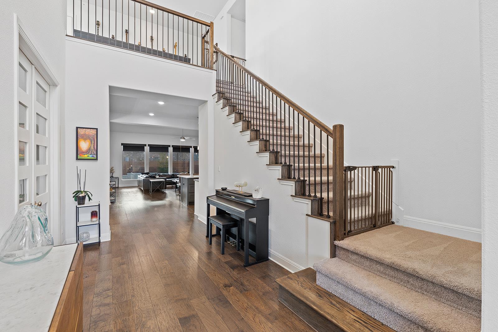 2101 Bayridge RD