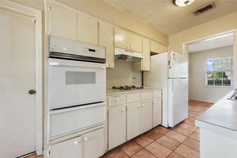 Tiny photo for 105 E St Johns Ave, Austin, TX 78752 (MLS # 2312271)