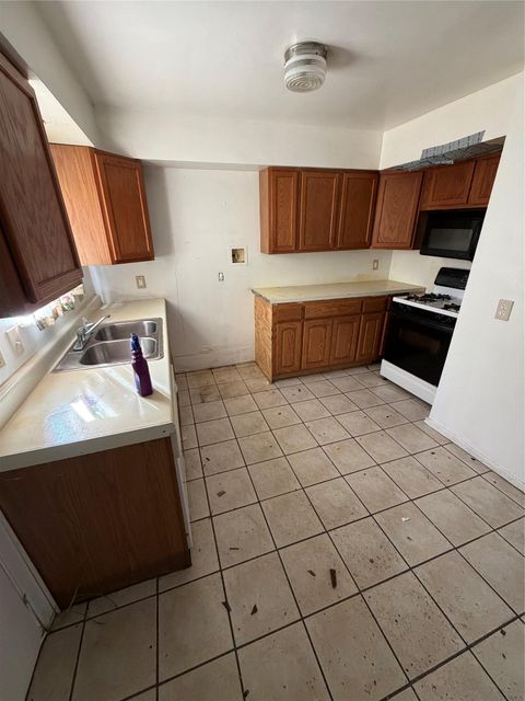 Tiny photo for 6005 Walnut Hills DR, Austin, TX 78723 (MLS # 6656420)