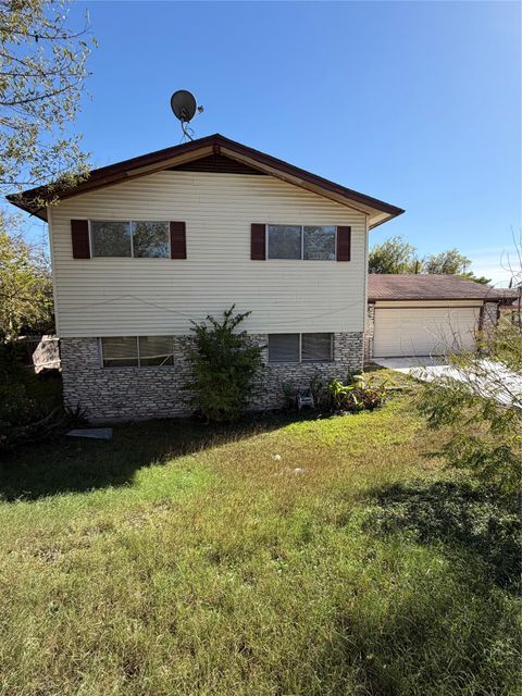 Tiny photo for 6005 Walnut Hills DR, Austin, TX 78723 (MLS # 6656420)