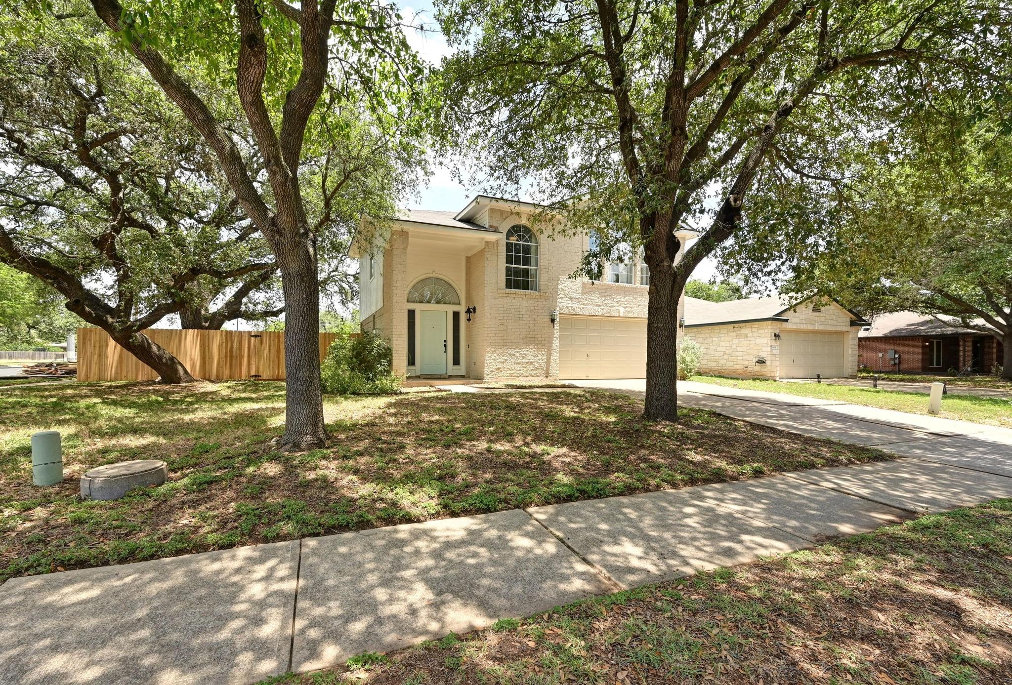 4460 Bremner DR
