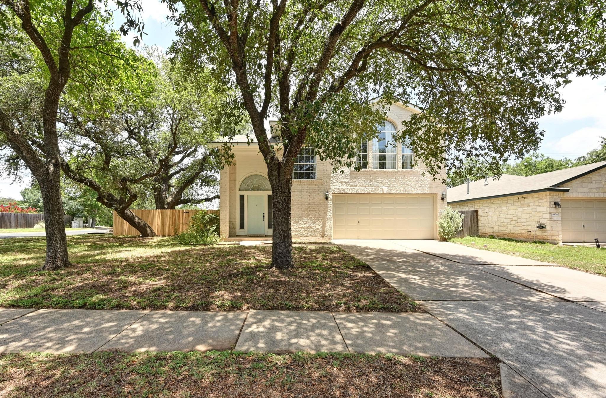 4460 Bremner DR