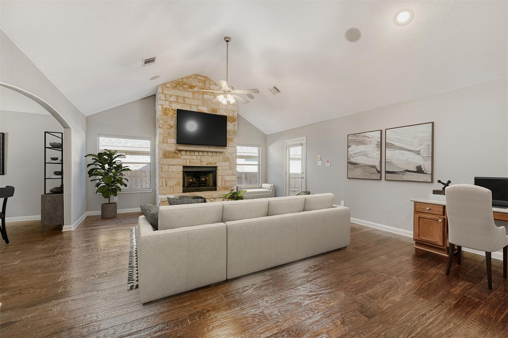 2431 Santa Barbara LOOP