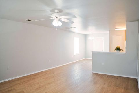 Tiny photo for 12805 Briarcreek LOOP, Manor, TX 78653 (MLS # 3888473)