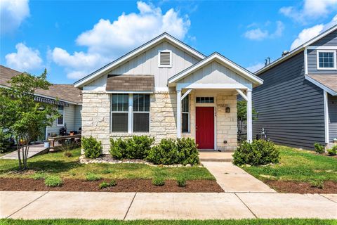 1524 Sanders Kyle TX 78640