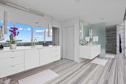 Tiny photo for 300 Bowie ST #PH2, Austin, TX 78703 (MLS # 9402622)