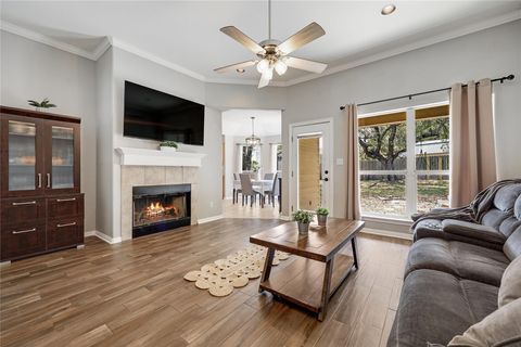 8313 Timber TRL Lago Vista TX 78645