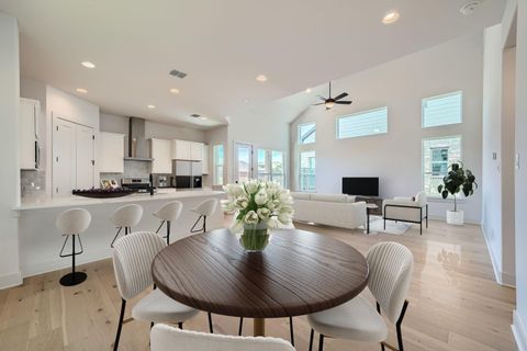 1531 N Red Bud LN 33 Round Rock TX 78665