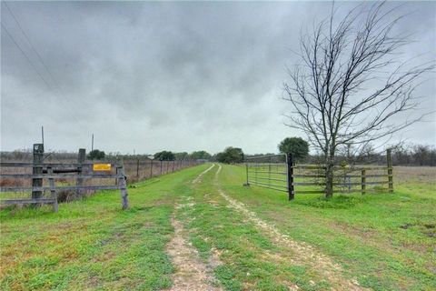 4713 Granny DR Del Valle TX 78617