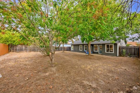 Tiny photo for 1211 York Castle DR, Pflugerville, TX 78660 (MLS # 1785026)
