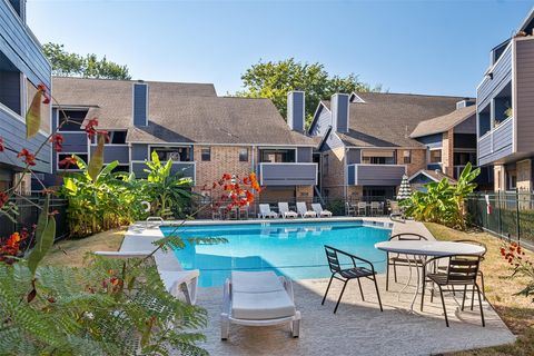 Tiny photo for 2500 Burleson RD #502, Austin, TX 78741 (MLS # 6738725)