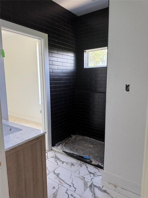 Tiny photo for 10918 Ridgeway ST, Leander, TX 78645 (MLS # 9047208)
