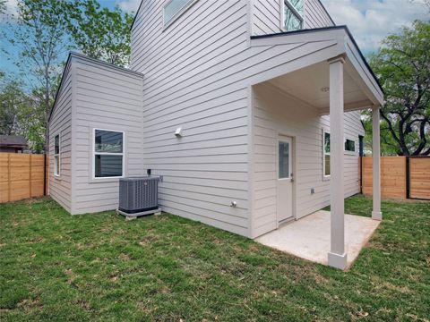 Tiny photo for 6111 Carnation TER #1, Austin, TX 78741 (MLS # 9862545)