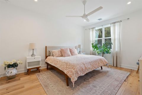 Tiny photo for 1411 Cometa ST #A, Austin, TX 78721 (MLS # 6535675)