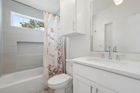 Tiny photo for 1411 Cometa ST #A, Austin, TX 78721 (MLS # 6535675)