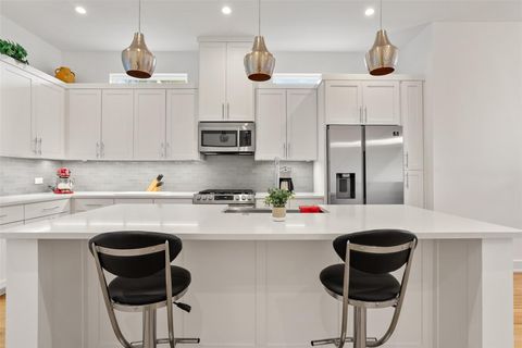 Tiny photo for 1411 Cometa ST #A, Austin, TX 78721 (MLS # 6535675)