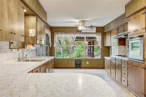 Tiny photo for 17234 E Reed Parks RD, Jonestown, TX 78645 (MLS # 3128961)