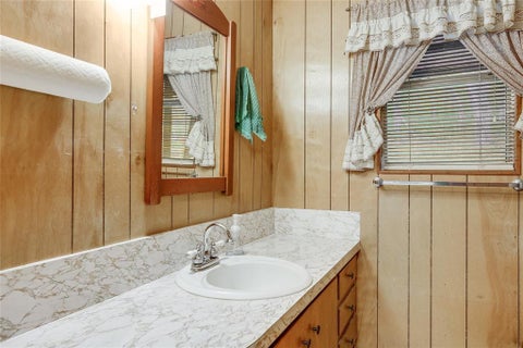 Tiny photo for 17234 E Reed Parks RD, Jonestown, TX 78645 (MLS # 3128961)