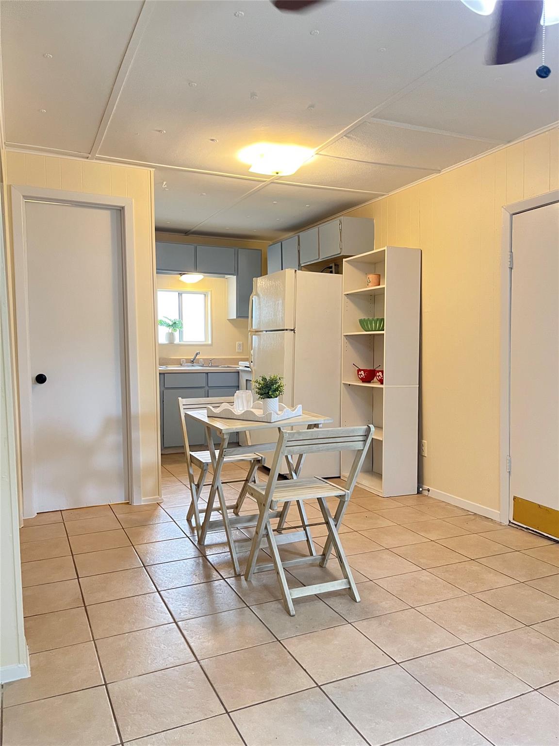 Austin, Texas 78704, United States, 3 Bedrooms Bedrooms, ,2 BathroomsBathrooms,Residential,Active,183387