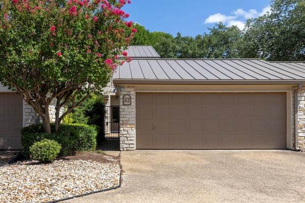 2201 LAKEWAY BLVD APT 32, LAKEWAY, TX 78734 - Image 99eb090c44274d7d60c7ca43be4fa39e/1835489909