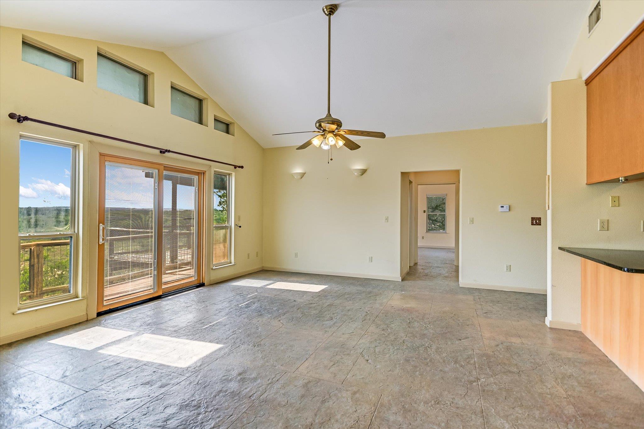 700 CLIFFSIDE RD