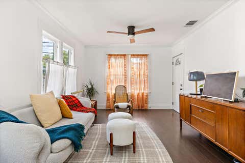 Tiny photo for 933 E 51st ST, Austin, TX 78751 (MLS # 8027289)